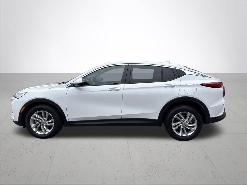 Used 2025 Buick Envista Preferred FWD image 10
