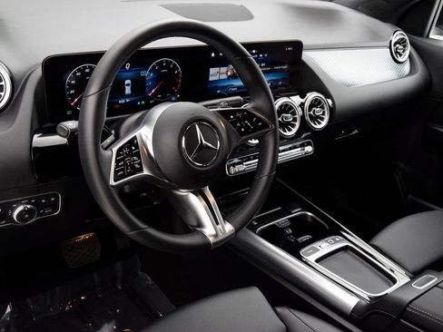 Used 2026 Mercedes-Benz GLA 250 image 18