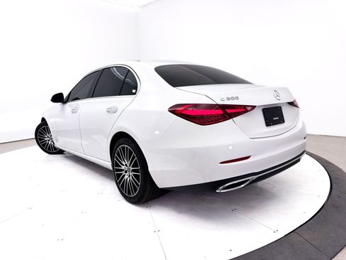 Used 2023 Mercedes-Benz C 300 Sedan image 2