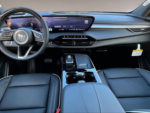 New 2026 Buick Enclave Avenir w/ Super Cruise Package image 5
