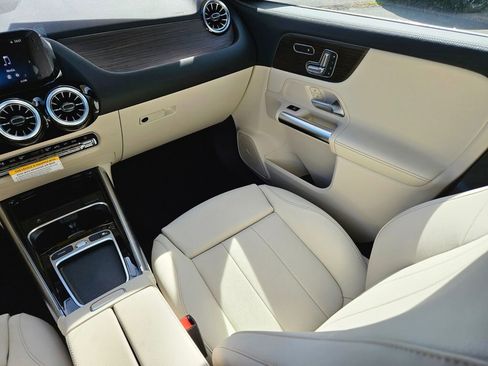 New 2026 Mercedes-Benz GLA 250 4MATIC image 14