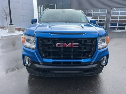 Used 2022 GMC Canyon Elevation w/ Elevation Premium Package image 2