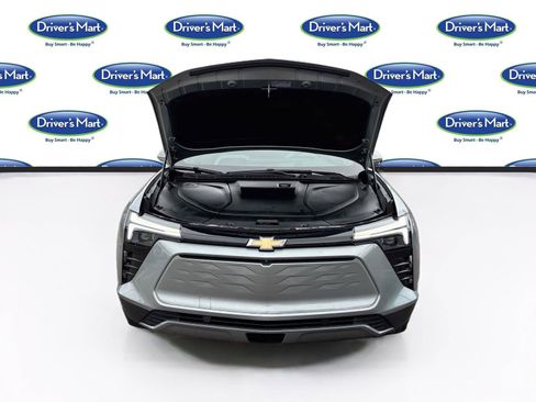 Used 2024 Chevrolet Blazer EV LT AWD/4WD image 33