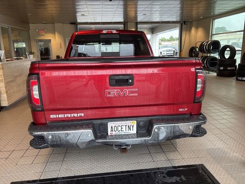 Used 2018 GMC Sierra 1500 SLT AWD/4WD image 17