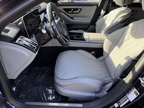 New 2026 Mercedes-Benz S 580 4MATIC Sedan image 9