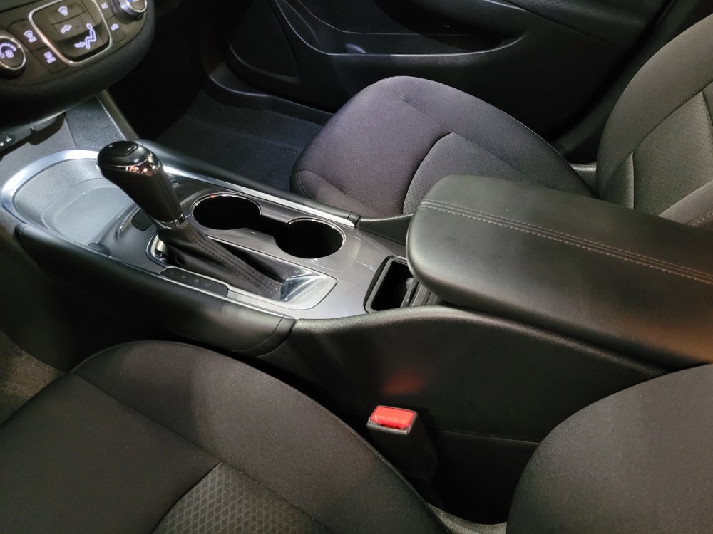 Used 2018 Chevrolet Malibu LT FWD image 26