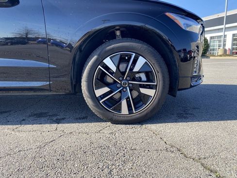 Used 2026 Volvo XC60 B5 Core w/ Protection Package Premier image 32