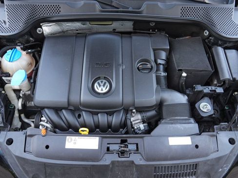 Used 2013 Volkswagen Beetle 2.5 FWD image 34