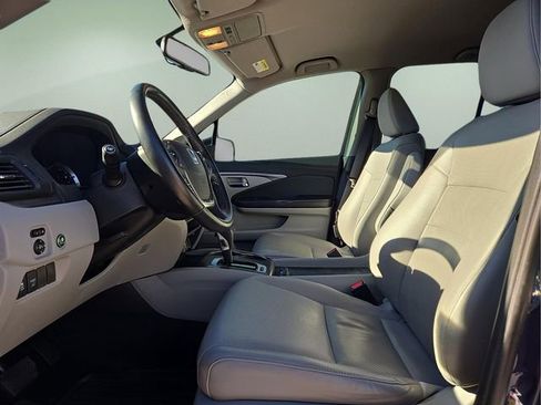 Used 2017 Honda Ridgeline RTL-T image 22