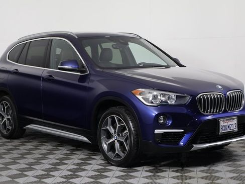 Used 2019 BMW X1 xDrive28i w/ Convenience Package image 3