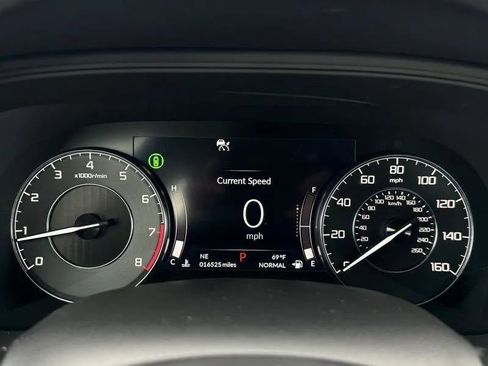 Used 2022 Acura TLX SH-AWD image 16