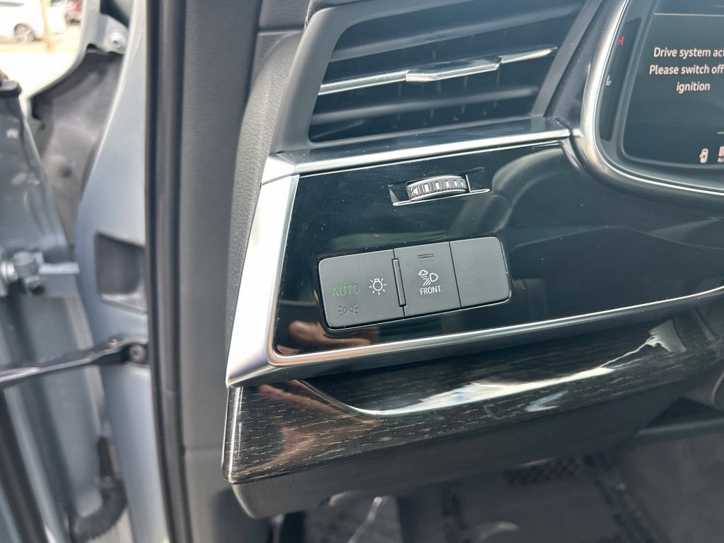 Used 2025 Audi Q7 3.0T Premium Plus AWD/4WD image 39
