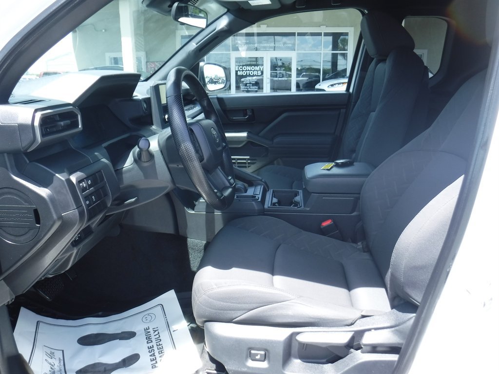 Used 2024 Toyota Tacoma SR RWD image 8