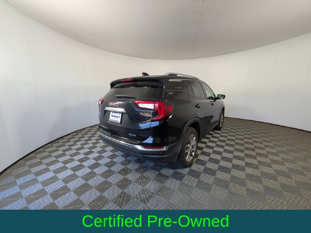 Used 2023 GMC Terrain SLT AWD/4WD image 3
