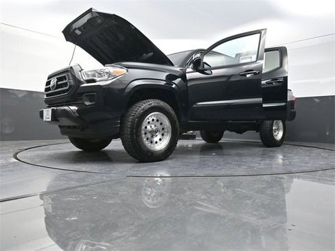 Used 2020 Toyota Tacoma 4x4 Double Cab image 27
