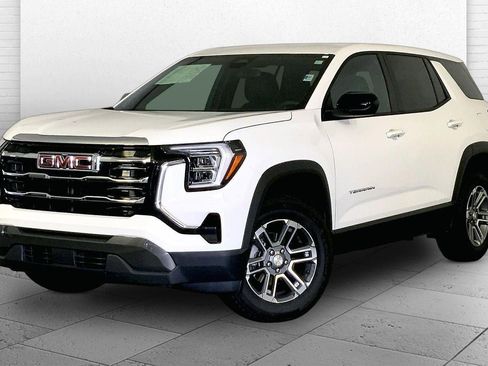 Used 2026 GMC Terrain Elevation FWD image 12