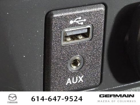 Used 2017 Nissan Rogue S w/ S Appearance Package AWD/4WD image 32