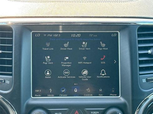 Used 2018 Jeep Grand Cherokee Overland AWD/4WD image 26