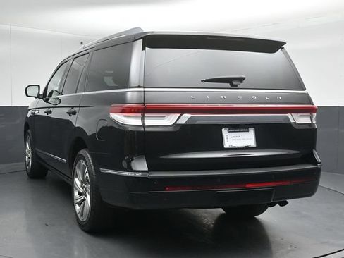 Certified 2023 Lincoln Navigator Reserve AWD/4WD image 6