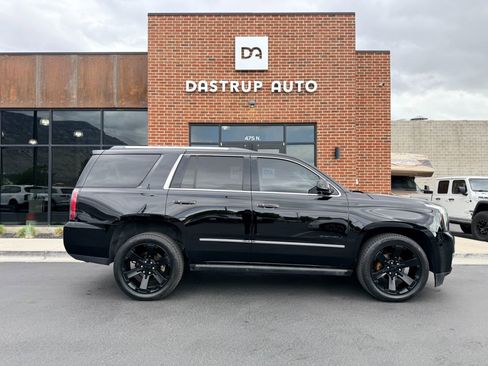 Used 2017 GMC Yukon Denali w/ Open Road Package AWD/4WD image 9
