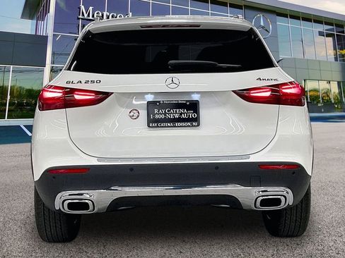 New 2026 Mercedes-Benz GLA 250 GLA 250 image 4