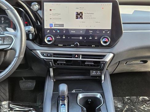 Used 2024 Lexus RX 350 Premium Plus w/ Convenience Package FWD image 16