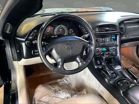 Used 2003 Chevrolet Corvette Convertible w/ Preferred Equipment Group1 RWD image 15