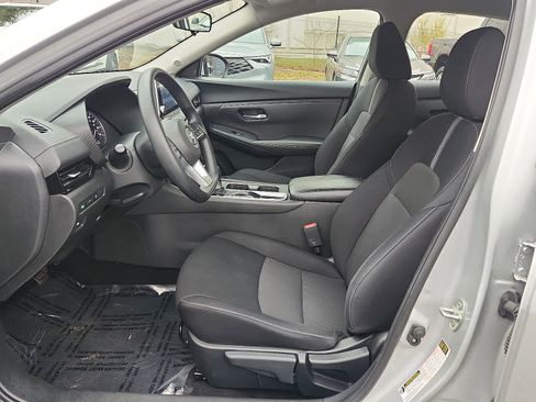 Used 2023 Nissan Sentra SV image 14