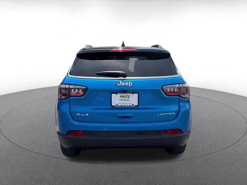 Used 2025 Jeep Compass Limited AWD/4WD image 10