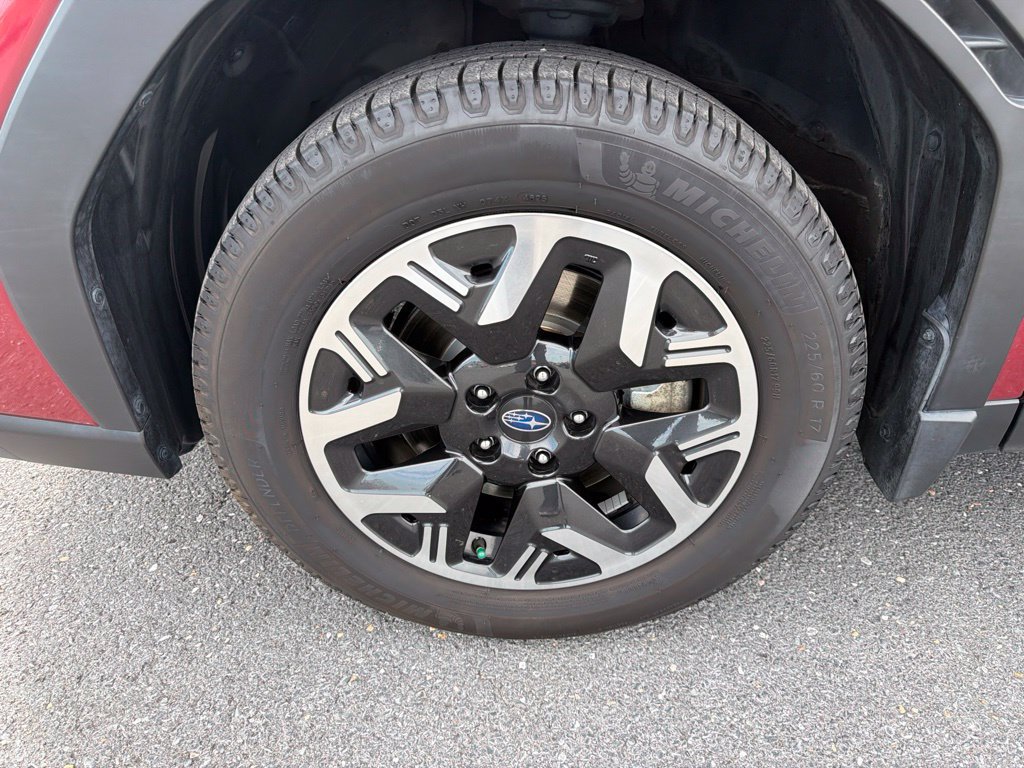 Certified 2025 Subaru Forester Premium AWD/4WD image 13