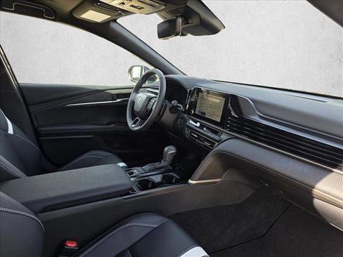 Used 2026 Toyota Camry SE w/ Convenience Package image 11