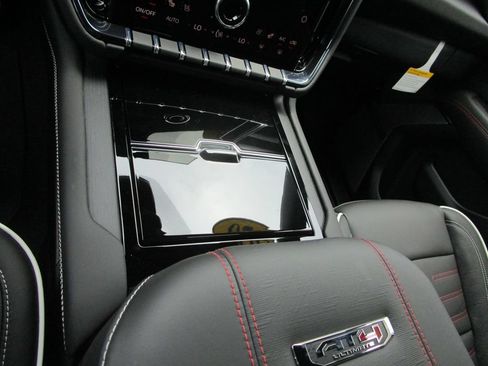 New 2026 GMC Yukon AT4 Ultimate AWD/4WD image 38