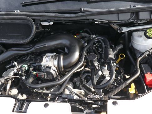 Used 2022 Ford Transit 250 148 High Roof Extended RWD image 15