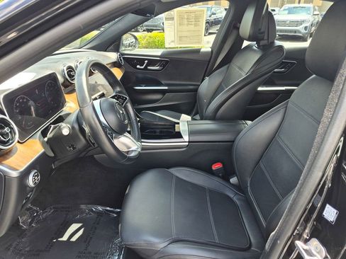 Used 2025 Mercedes-Benz C 300 Sedan image 20