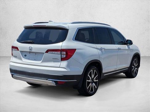 Used 2019 Honda Pilot Touring image 5