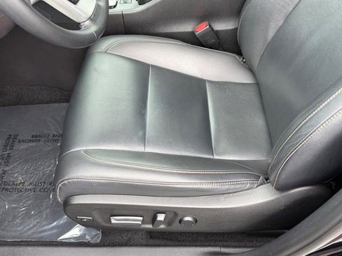 Used 2019 Toyota Highlander XLE AWD/4WD image 21
