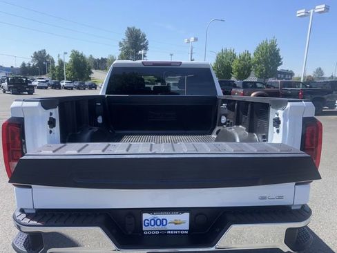 Used 2023 GMC Sierra 1500 SLE AWD/4WD image 10
