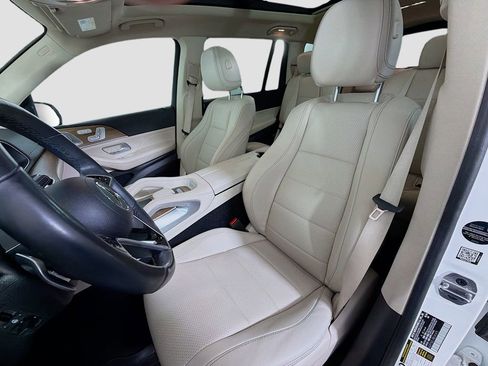 Certified 2024 Mercedes-Benz GLS 450 4MATIC image 12