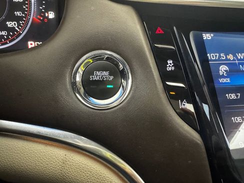 Used 2014 Cadillac XTS Platinum image 22