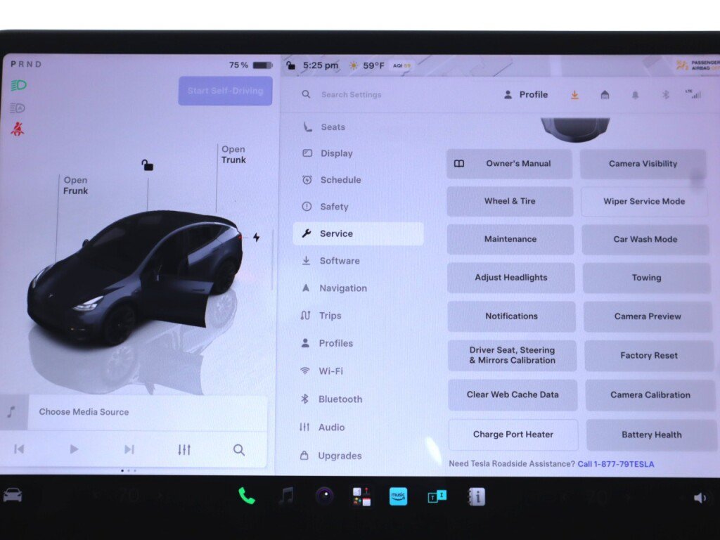 Used 2023 Tesla Model Y Long Range AWD/4WD image 23