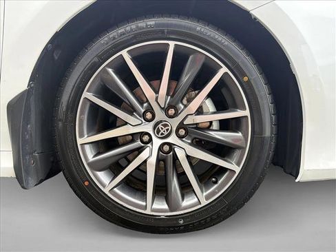 Used 2023 Toyota Camry XLE w/ Cold Weather Package AWD/4WD image 9