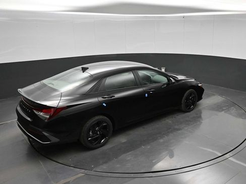 New 2026 Hyundai Elantra Sport FWD image 30