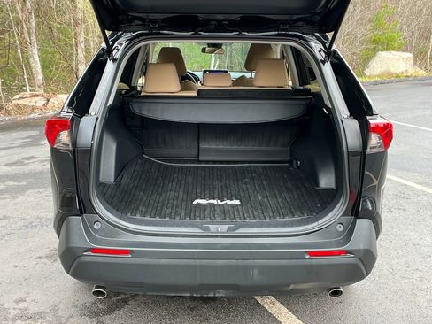 Used 2025 Toyota RAV4 LE image 23