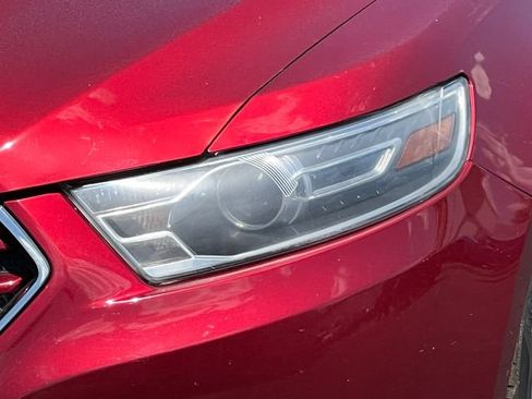 Used 2015 Ford Taurus Limited w/ Equipment Group 301A FWD image 38