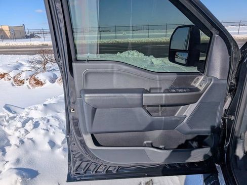 Used 2022 Ford F150 XLT w/ Equipment Group 302A High image 14