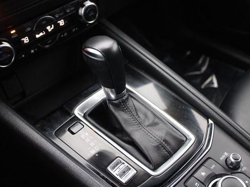 Used 2018 MAZDA CX-5 Touring image 38