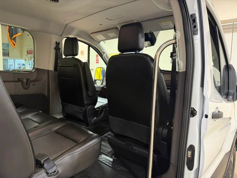 Used 2023 Ford Transit 350 XL RWD image 28