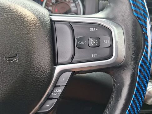 Used 2020 RAM 1500 Laramie AWD/4WD image 25