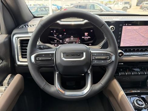 New 2026 GMC Canyon Denali AWD/4WD image 10