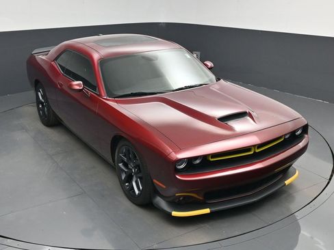 Used 2021 Dodge Challenger GT w/ Blacktop Package image 30